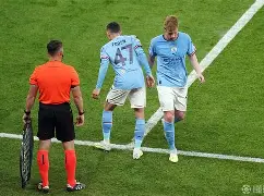 积分榜形势紧张，每场比赛都很重要(积分赛排名规则)