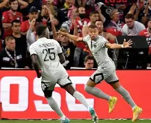 巴黎圣日耳曼法甲击败马赛，姆巴佩破门